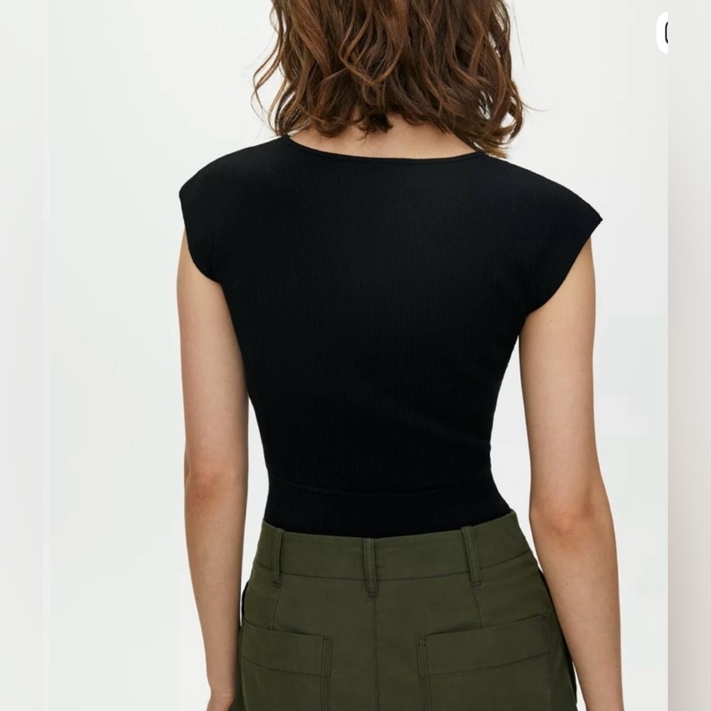 Aritzia Wilfred Yacine Cut-Out Knit Black Top XXS - Picture 3 of 11